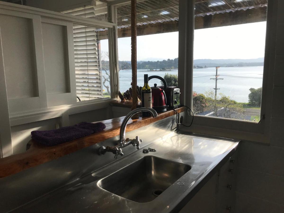 Ohiwa Harbour Studio Apartment Waiotahi Bagian luar foto